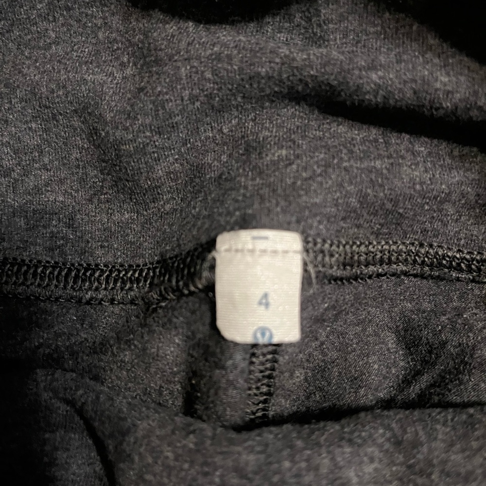 Lululemon Womens Dark Gray Align High Rise Crop Pant Size 4 Gym Yoga Stretch‎ - Picture 3 of 8